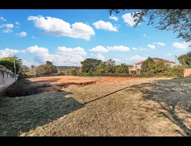 2,237M² VACANT LAND FOR SALE IN RUIMSIG